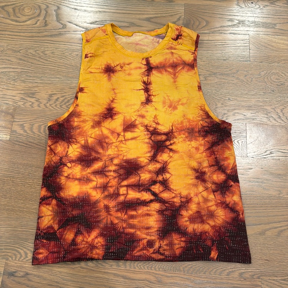 Lululemon Orange Tie Dye Men Sleeveless Tank Medium